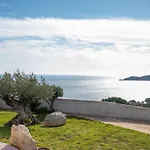Monte Cristo Sainte-Lucie de Porto-Vecchio